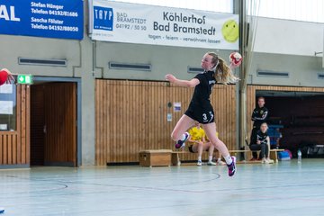 Bild 121 - B-Juniorinnen Bramstedter TS - TSV Altenholz : Ergebnis: 17:16